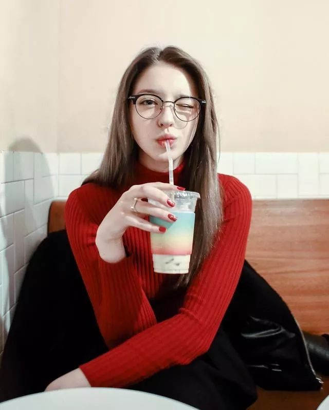 4a0028f7b73746eaa4b1a47efef4ffc4.jpeg