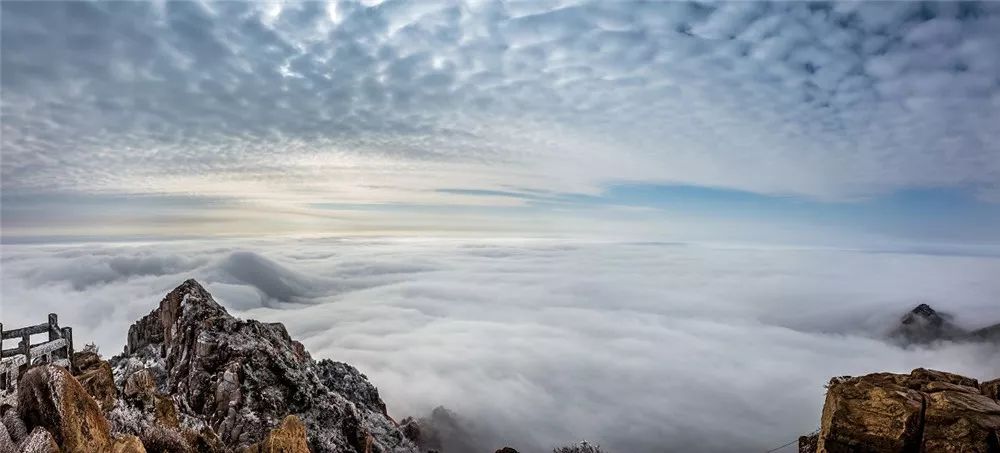 什么什么泰山的成语_泰山压顶成语图片