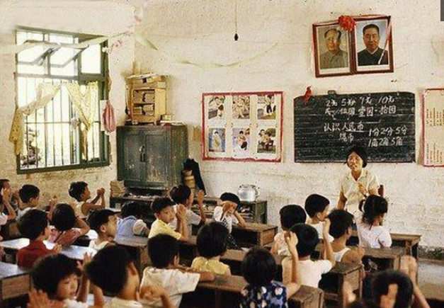 1985年中国农村历史老照片:没想到80年代的农村是这样子