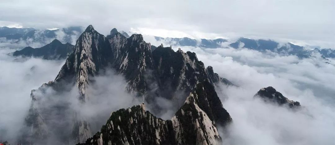 山是什么意思 c348fe0a6ccc46d6a74671d8367338cb.jpeg