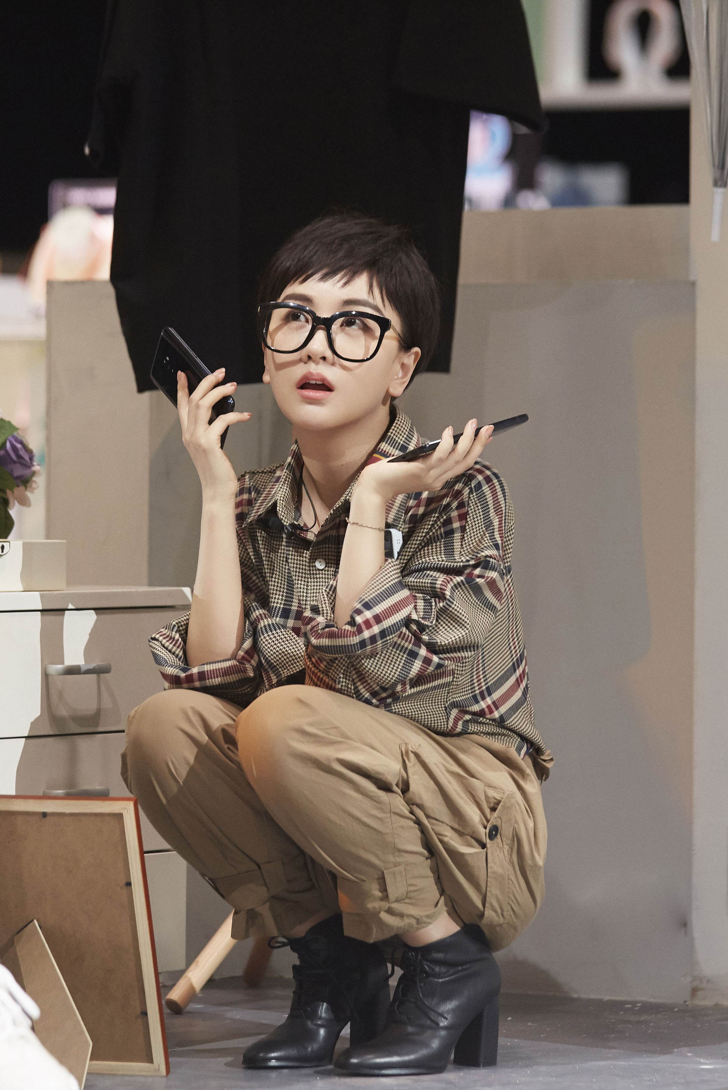 杨蓉《明星大侦探》变身假小子 推理在线自信