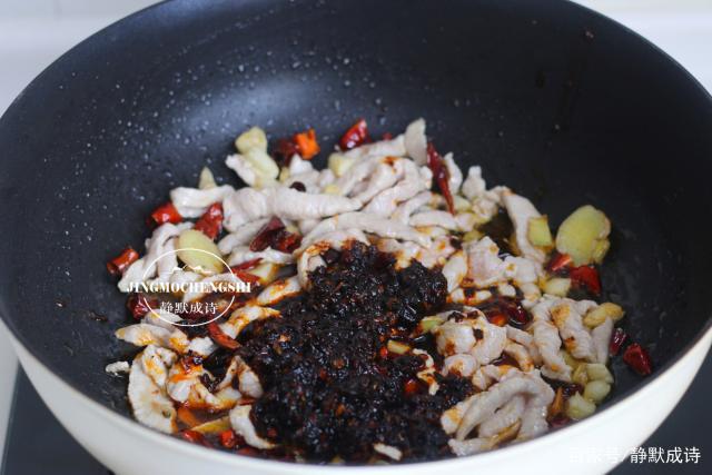 做米饭配什么菜最下饭 d280a8c658a24453b22ef7e8ee3b581f.jpeg