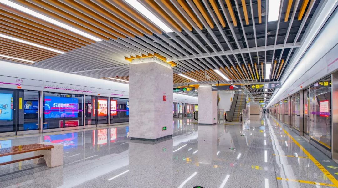 高清美图来了成都地铁510号线竟然这么美