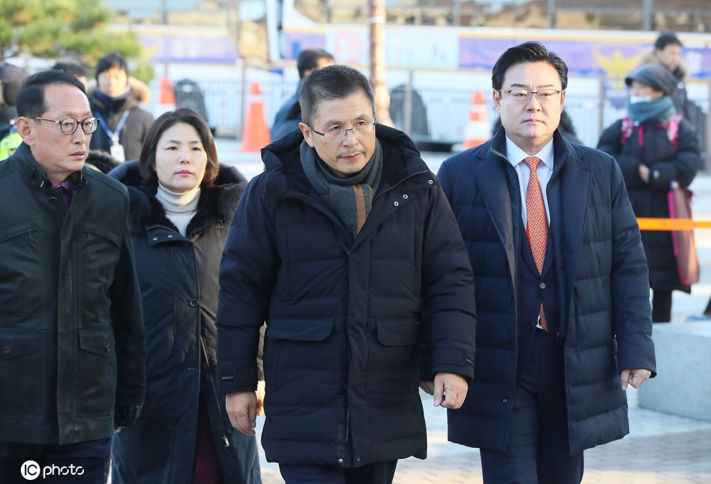 绝食抗议昏迷后韩总统热门人选黄教安现身鼓励抗议成员