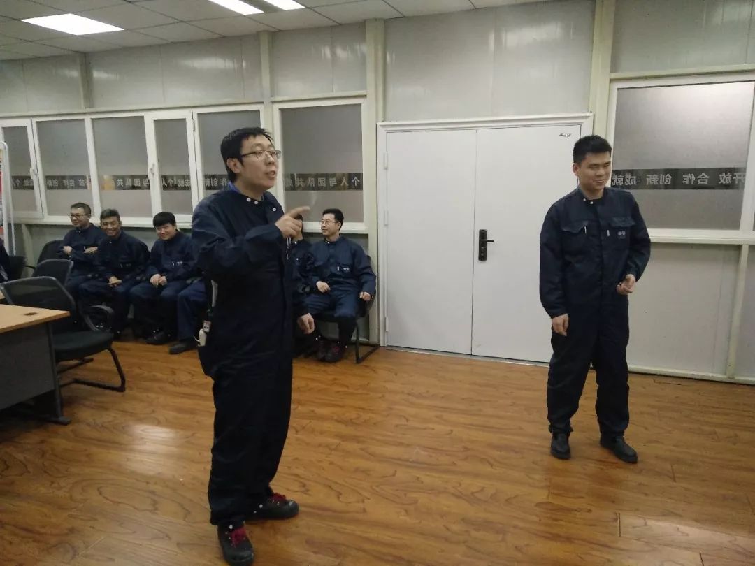 成语冲坚什么_成语故事简笔画(3)
