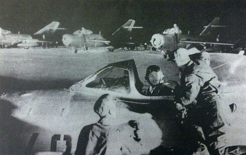 丨第一个空战战术原则:一域多层四四制