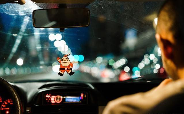 顺风车怎么接最合适 2df970131ba840cf984173ae0ff42940.jpeg