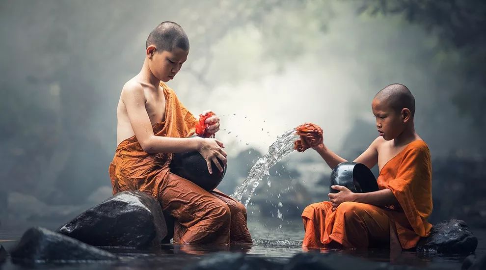 不再去讨好谁 8252874161bb404b8d528fe948ae4a1d.jpeg