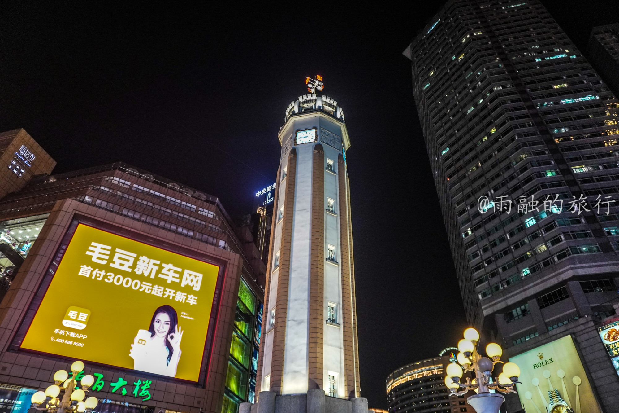 人均旅游消费_2021年历年人均消费(2)