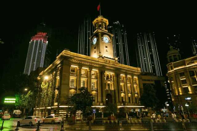 亮了武汉入选夜间经济十强城市一不小心就惊艳了全国