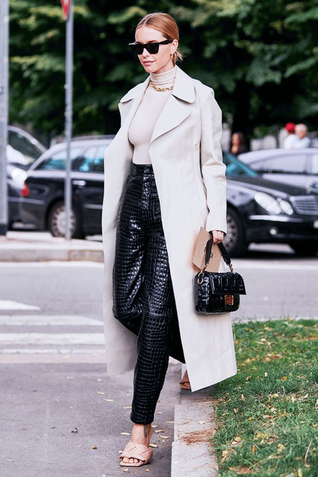 搭配衣服女时尚洋气阔腿裤 9a23ce0d8873448490392597374c21ac.jpeg