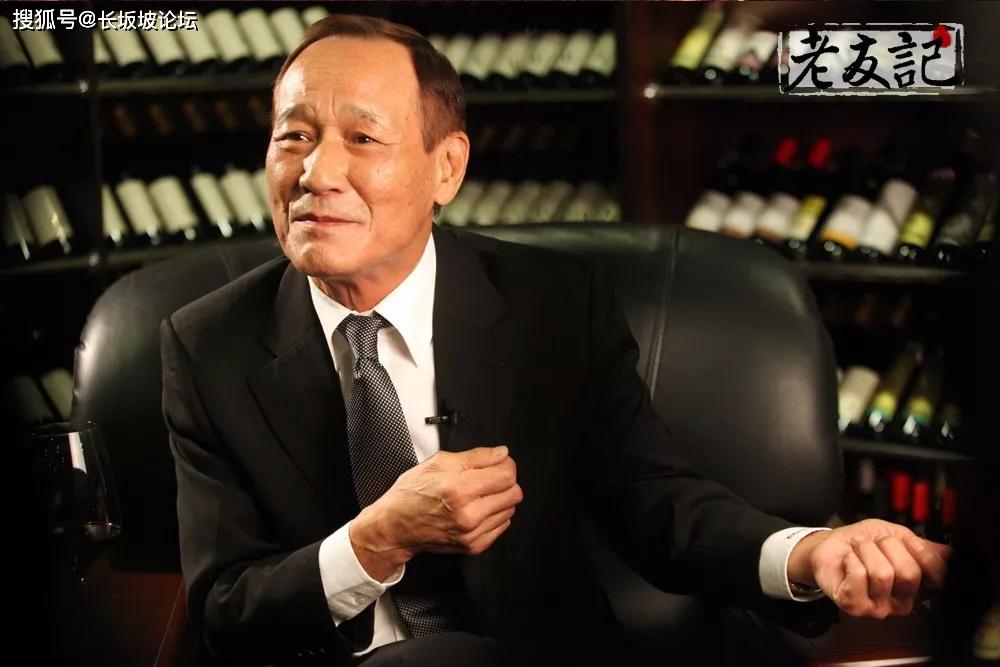 香港大佬揭秘:当年刘嘉玲被强奸、李小龙之死