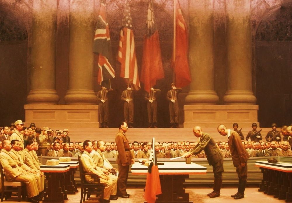 日本是什么时候宣布投降的 b1a5bd3b4f444b5f94d9fbdaad80ef6e.jpeg