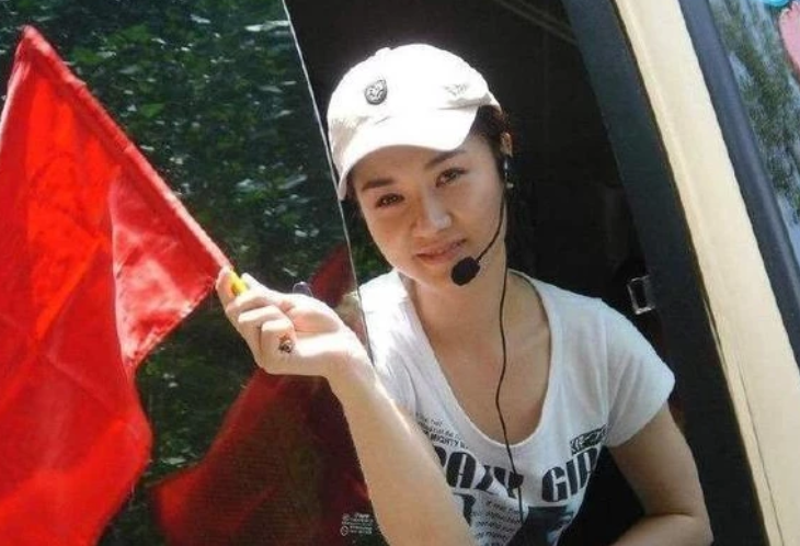 为什么没有男性朋友 b7fbb397b3014768ba77a2d088c81d27.png