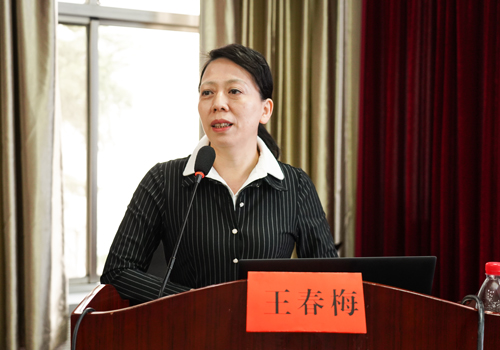 北京安贞医院心内科王春梅教授作"acs患者抗血小板治疗出血风险管理"
