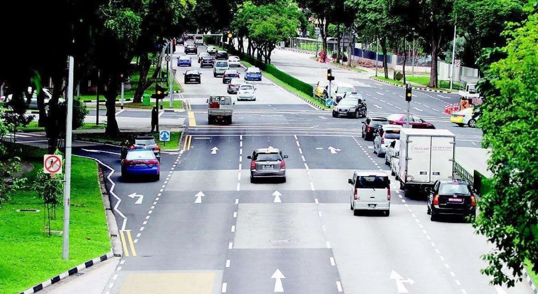 视频丨考驾照是世界上唯一花了钱还没尊严的事