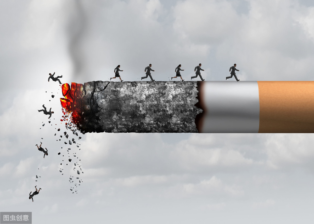 你抽的烟可能是假的！亿元假烟案告破，115个品牌烟中招，帮凶竟是快递员