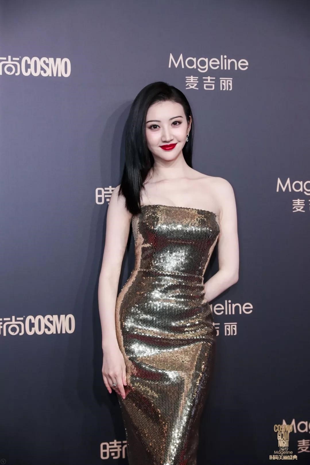 时尚美 00fa5aff101f4abb99347cd67e0c24bb.jpeg