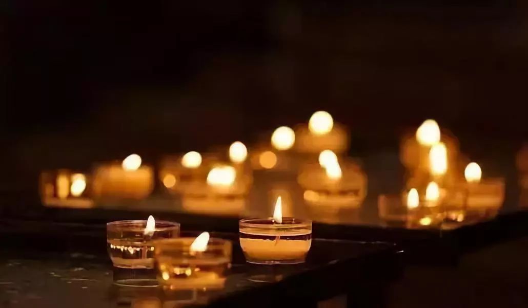 23598bf40d4c4b50ab5be2fa7654f020.jpeg