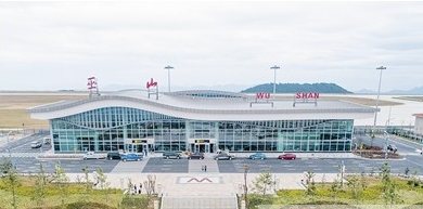 重庆民用机场已超两位数未来几年到重庆区县也可以打飞的去