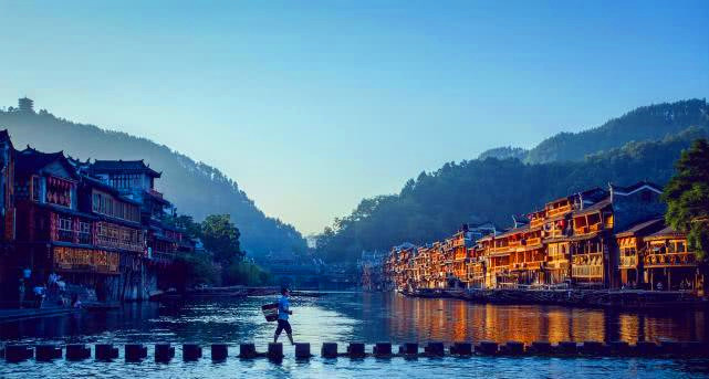 湖南旅游景点排行_湖南红色旅游景点(2)