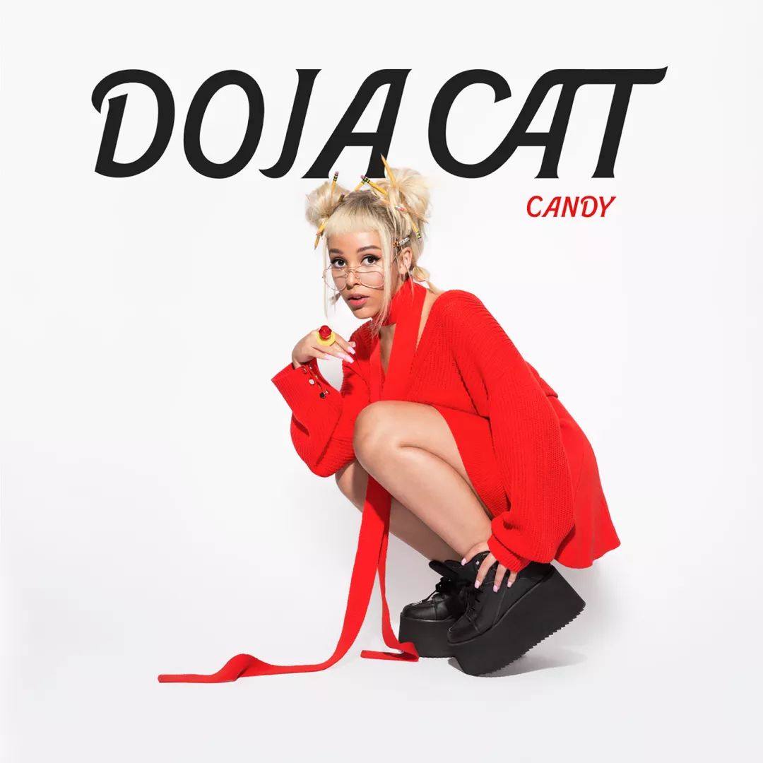 就在前不久才凭借与tyga合作的单曲juicy收获前五十热单的doja cat,本