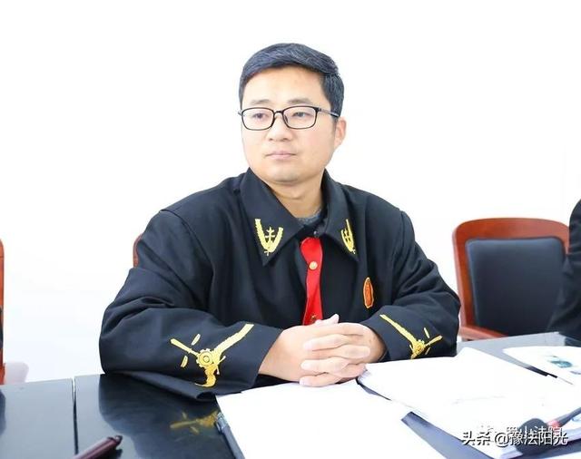 争做李庆军式的好法官丨董王超小法庭大作为做人民信赖的法官