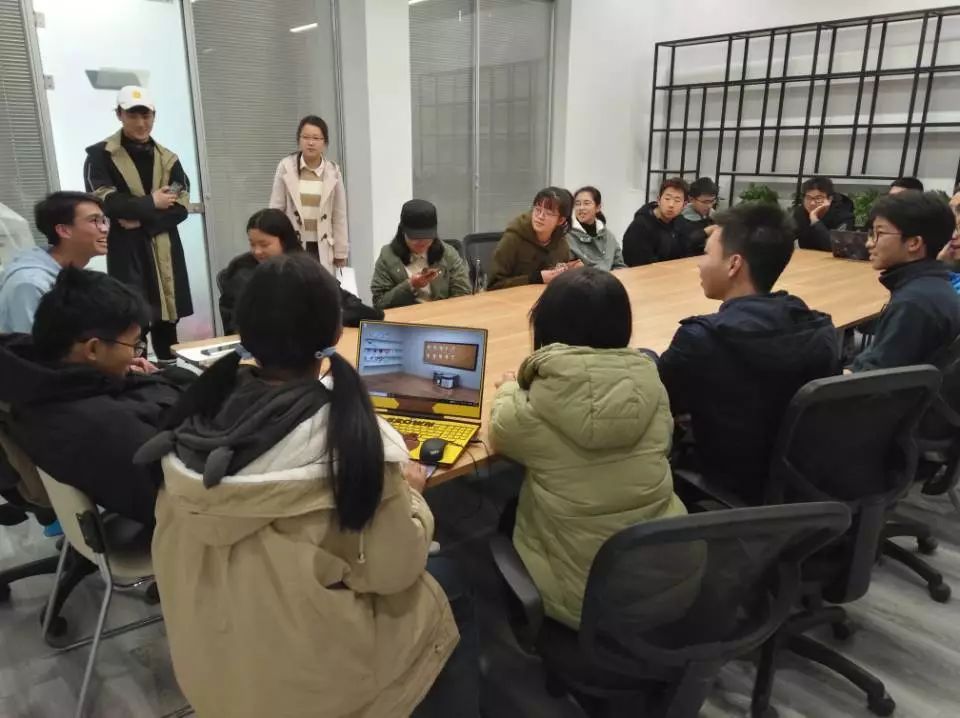 分两组猜成语_看图猜成语