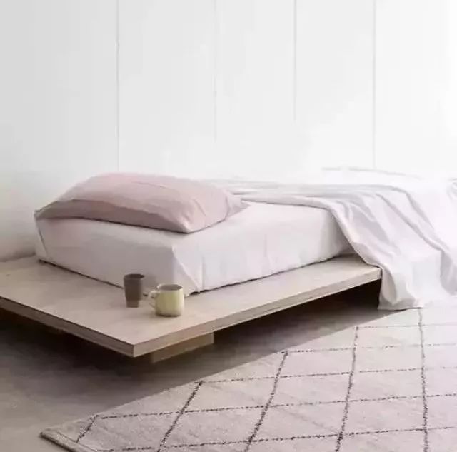 如何快速撕掉家具上的膜 b62366641a584e87bbc0feed027a2eea.jpeg