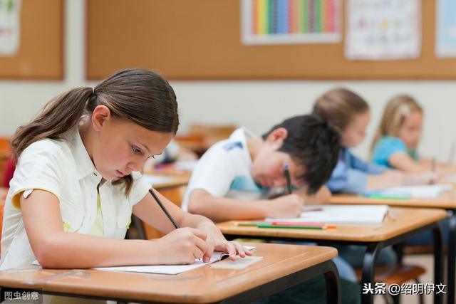 如何让孩子远离手机玩游戏 bb6b74e6998f41ee95b6f0b15de6e480.jpeg