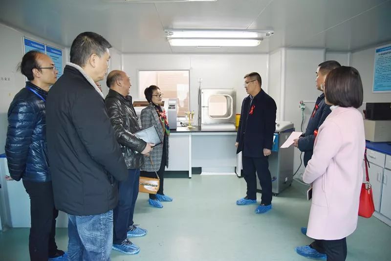 【关注】社区动员同防艾,健康中国我行动—副市长房义勇调研我市