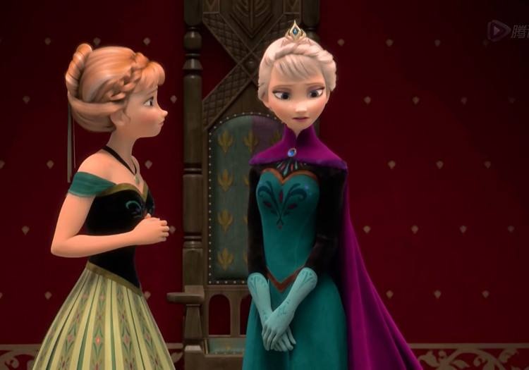 冰雪奇缘系列:4部33套,艾莎和安娜的裙子太美了!网友