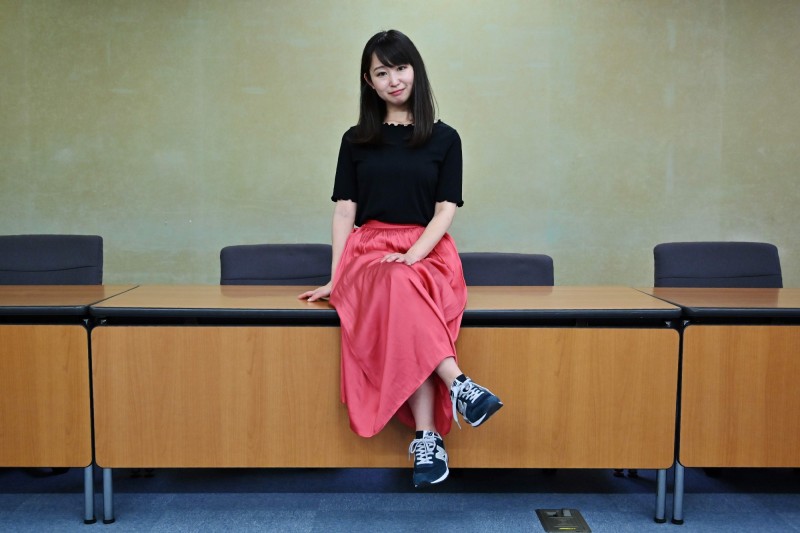 日本女星向政府请愿抗议企业禁止女性戴眼镜