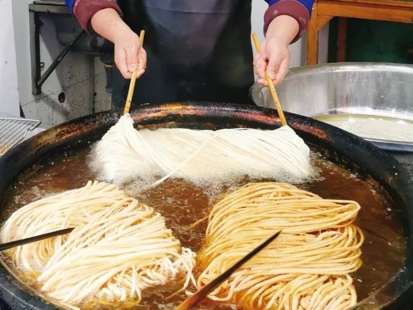 还记得酥香斋吗想念她家的麻油馓子糯米锅巴奶油麻花