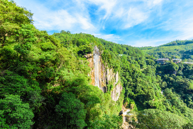 中国九月适合旅游的十大景点推荐，中国九月旅游推荐，十大热门景点一览