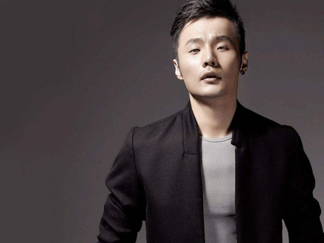 看李荣浩诠释什么叫 年少有为