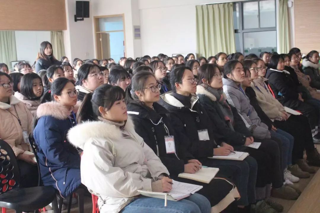 溧阳市中等专业学校幼师生到东升实验幼儿园开展见习活动