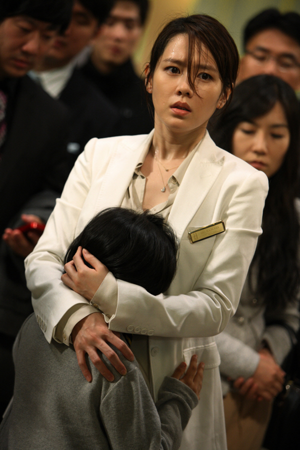 10部韩国灾难电影,不断挑战人性和现实的尺度