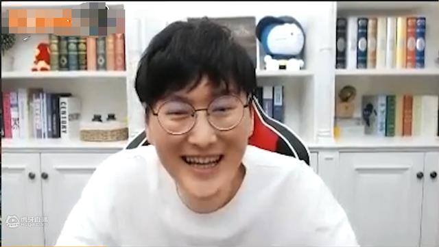 芜湖神直播再现小学生操作,小法E接DF二连沙