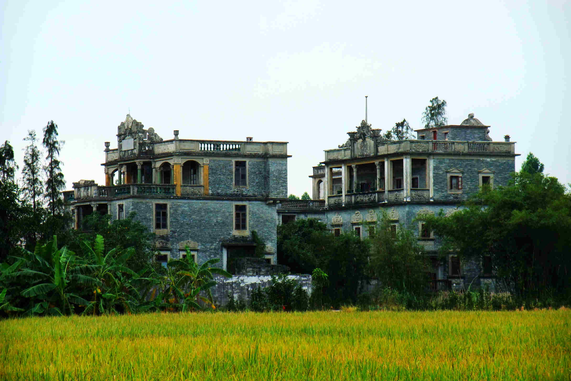 赤坎古镇,田园里的欧洲城