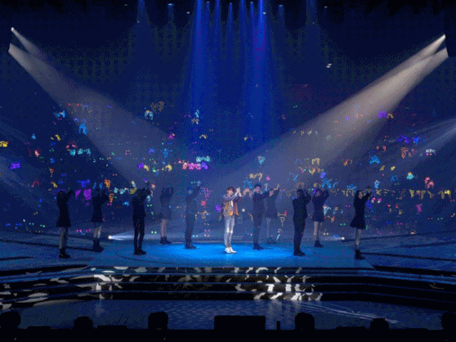 639_479 gif 动态图 动图