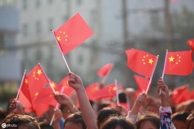 深圳宝安小学排名_2020年宝安区小学初中积分入学办法解读