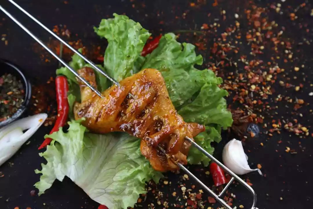 烧烤鸽子炉 8e75527320794db1b5634574398f411c.jpeg