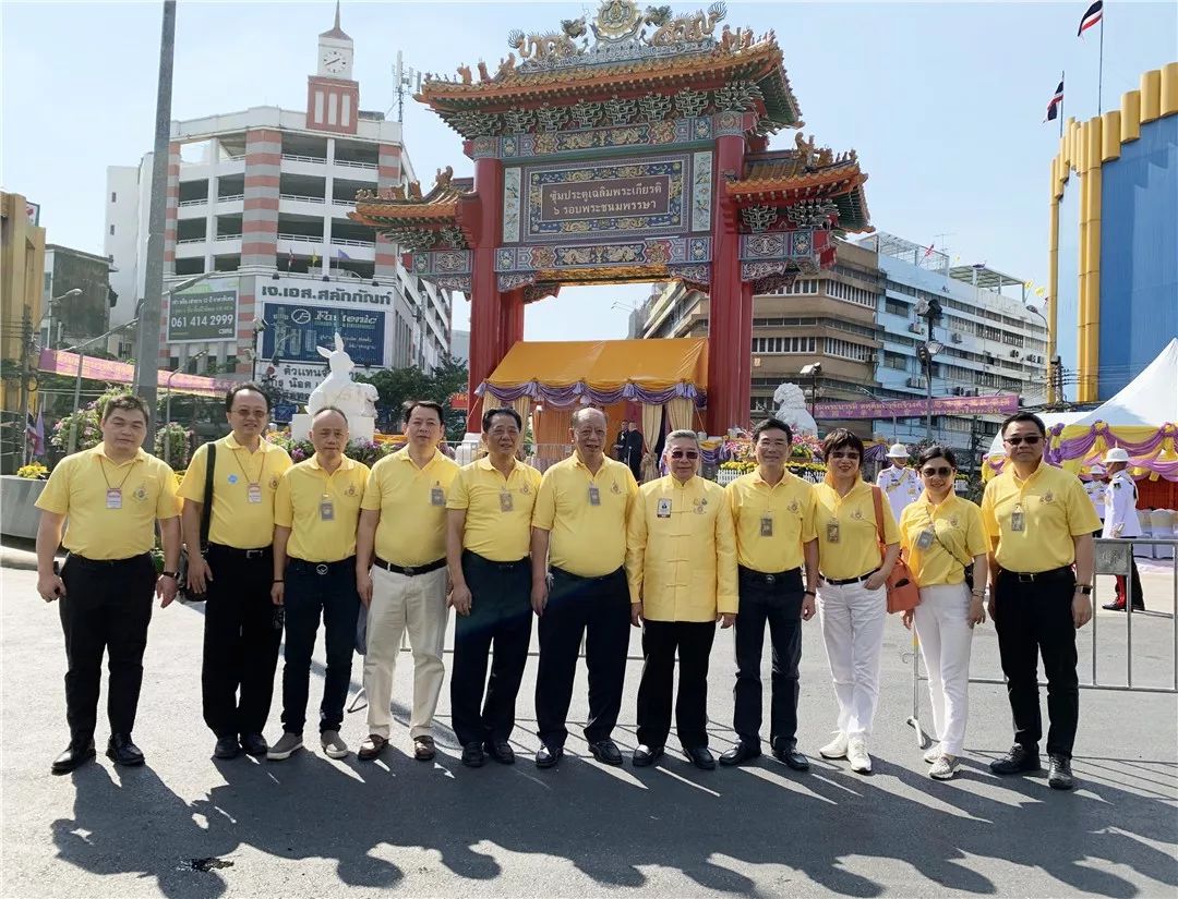 泰国国王今日动态 b88ae1bc9e284aeeb3ebe6a90e3fc736.jpeg