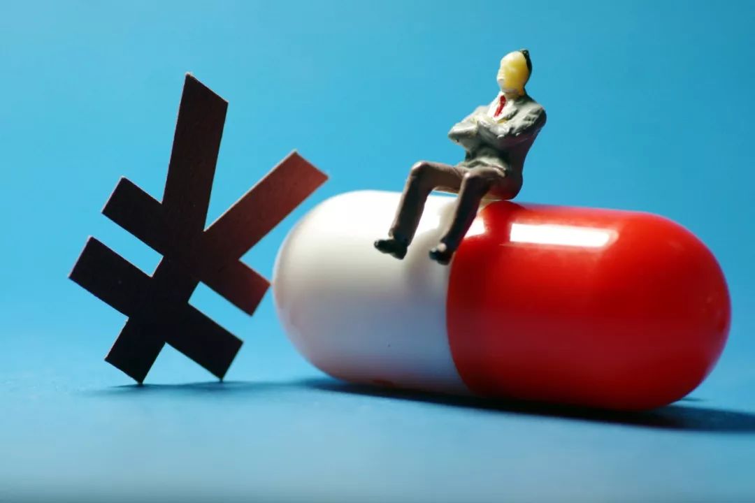 虚假贫困人口_贫困山区的孩子图片(2)