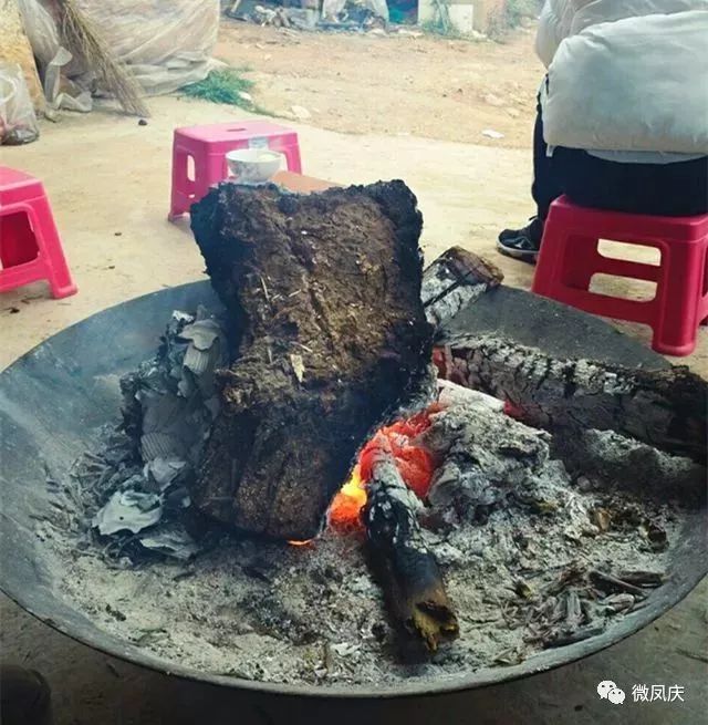 杀猪饭永远的临沧味道