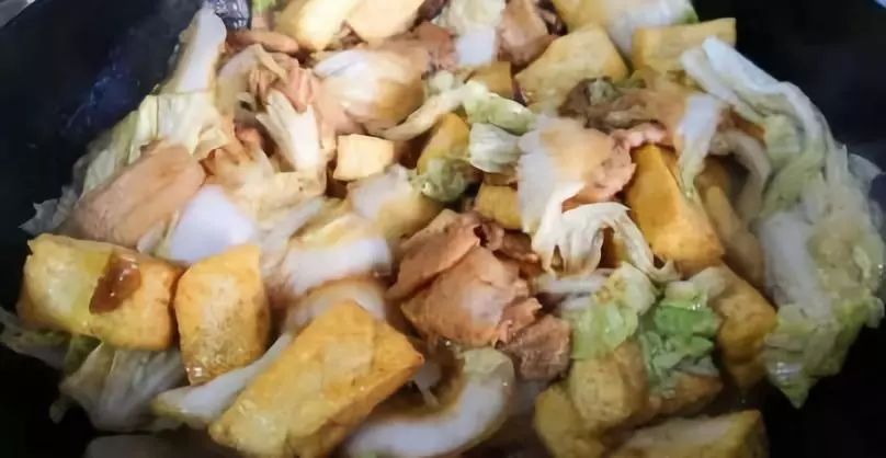 酸辣白菜怎么炒好吃视频 bac8efb3b1004e2e90c42f17f539831b.jpeg