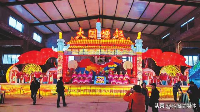 12月6日,记者获悉,晋中开发区煤海之光彩灯装饰有限公司发布消息,由该