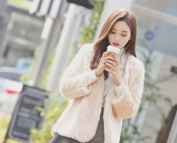 冬天怎么减肥不长胖 35f4af1a07ab409aaee80a047f7d3052.jpeg