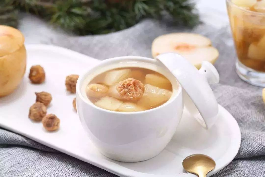 和我们一起食糖水 | 无花果海底椰煲雪梨汤